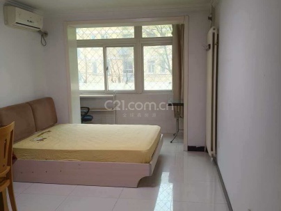 六里屯北里 3室 1厅 70平米