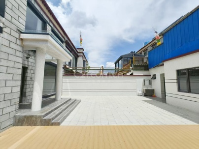 尼霞苑A区 4室 2厅 180平米