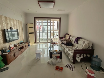 泗水东南片区家属院 3室 2厅 105平米