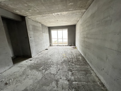铜锣湾新天地 3室 2厅 122平米
