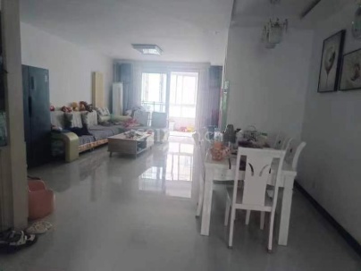 泗水龙城北区 3室 2厅 128平米