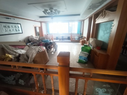 洪湖－原经委生活小区 3室 2厅 131.9平米
